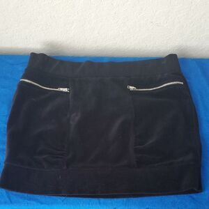 Juicy Couture Black Velour Mini Skirt Medium M Y2K Zipper Pockets Velvet